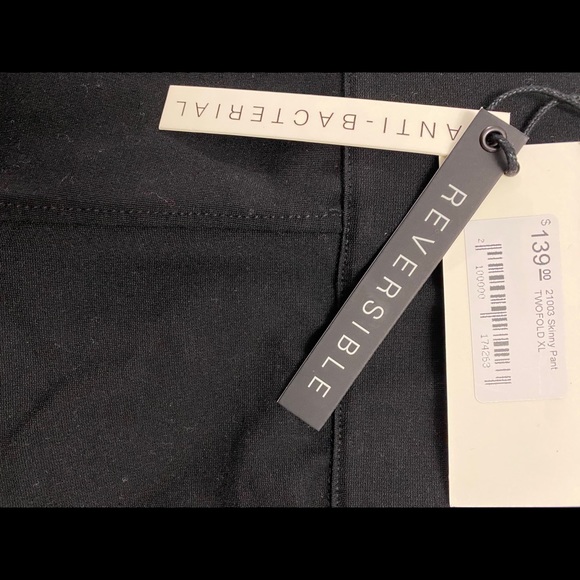 NWT REVERSIBLE PANTS! - Picture 4 of 14